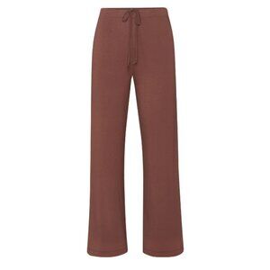 SKIMS Sleep Straight Leg Pant in Cocoa